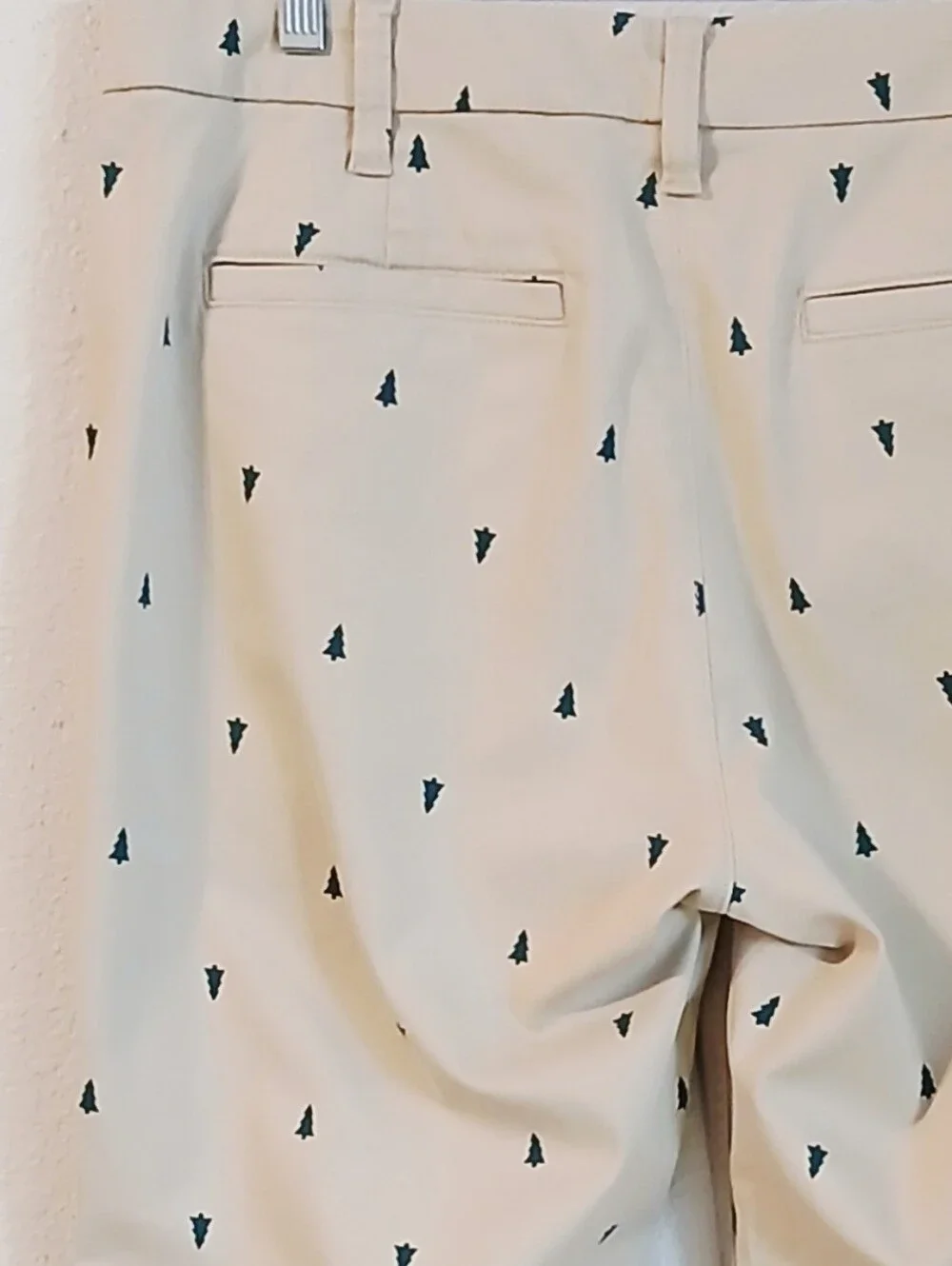 J. Crew Beige High -Rise  Girlfriend Khaki Size 6  Embroidered Pine Tree Detail